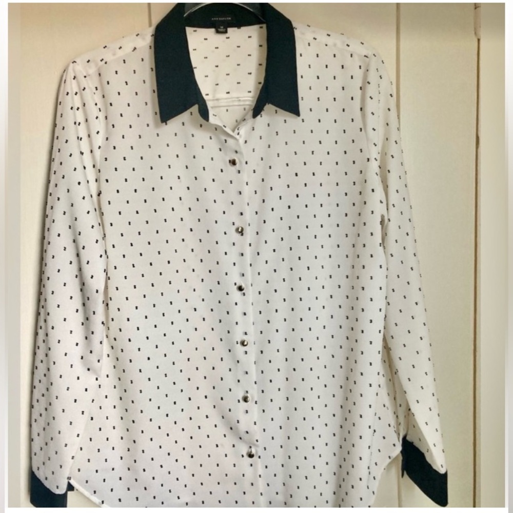 Anne Taylor White and Black Polka Dot Button-Up Shirt